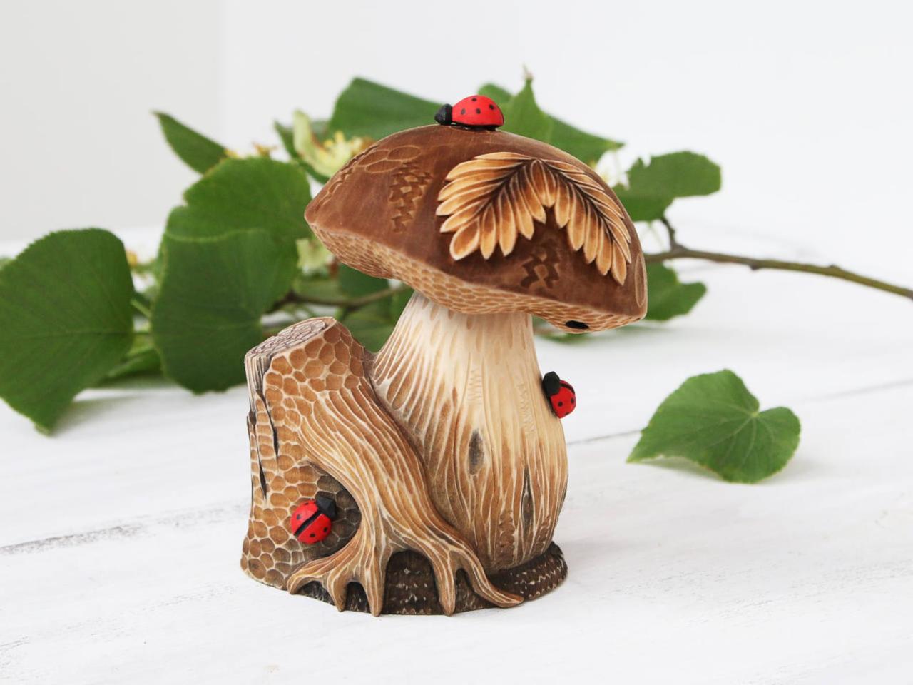Schnitzen pilz carved woodcarving rustikale figur dekor mushrooms wohnkultur carvings